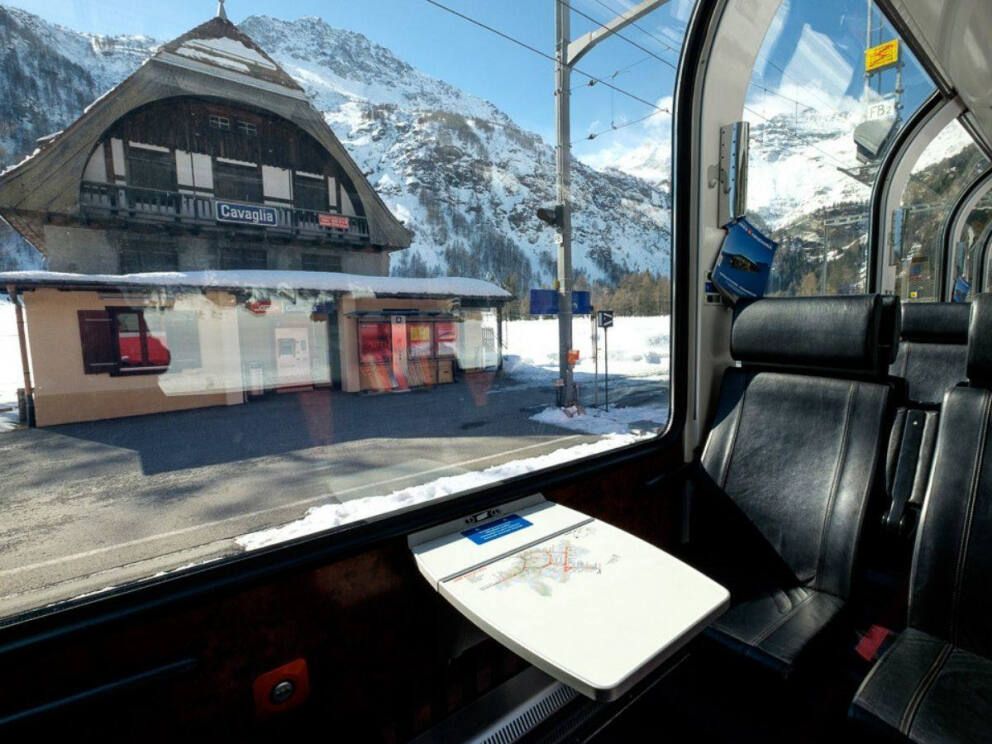 Tipologie Di Carrozze Del Trenino Rosso Del Bernina